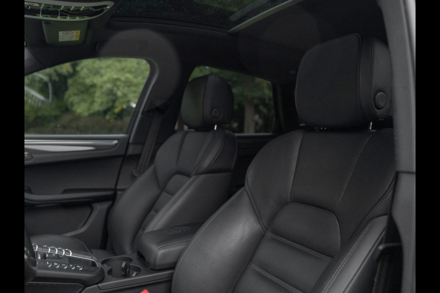 Porsche Macan 3.0 GTS | Pano-dak | SportDesign | Sport Chrono | Luchtvering | 2e eig | Adapt. Sportstoelen