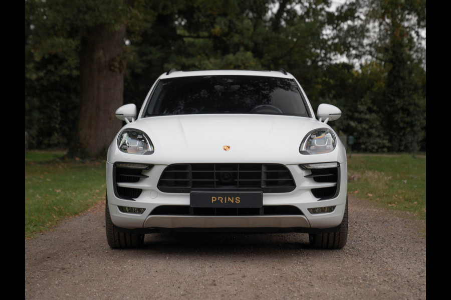 Porsche Macan 3.0 GTS | Pano-dak | SportDesign | Sport Chrono | Luchtvering | 2e eig | Adapt. Sportstoelen