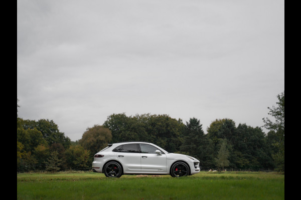 Porsche Macan 3.0 GTS | Pano-dak | SportDesign | Sport Chrono | Luchtvering | 2e eig | Adapt. Sportstoelen