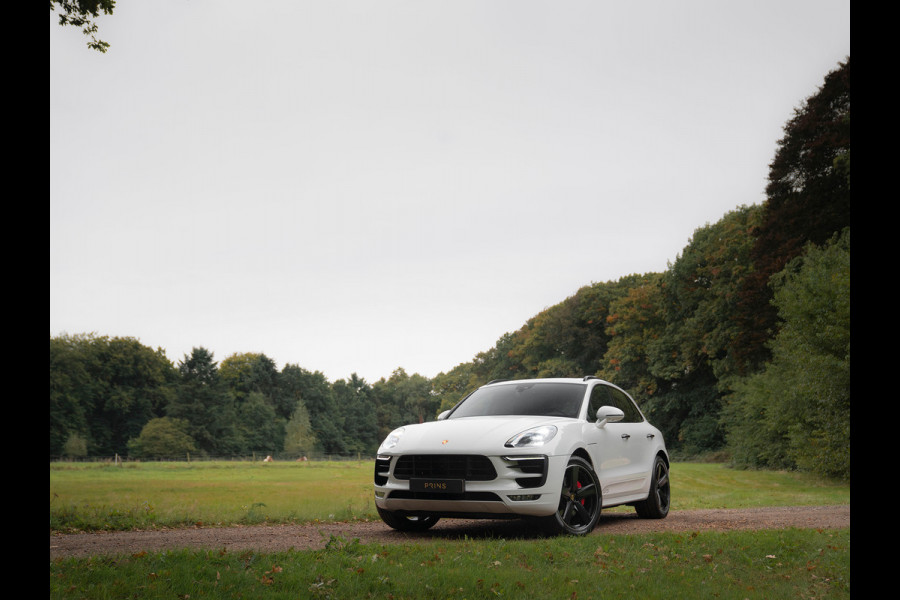 Porsche Macan 3.0 GTS | Pano-dak | SportDesign | Sport Chrono | Luchtvering | 2e eig | Adapt. Sportstoelen
