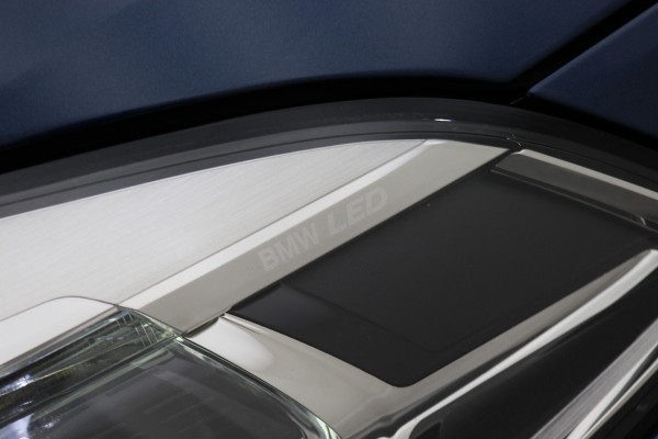 BMW 1-serie 118i Executive Edition Automaat Camera, Stuur-/Stoelverw., Apple Carplay, LED, Lane Assist