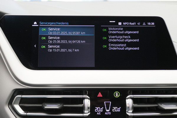 BMW 1-serie 118i Executive Edition Automaat Camera, Stuur-/Stoelverw., Apple Carplay, LED, Lane Assist