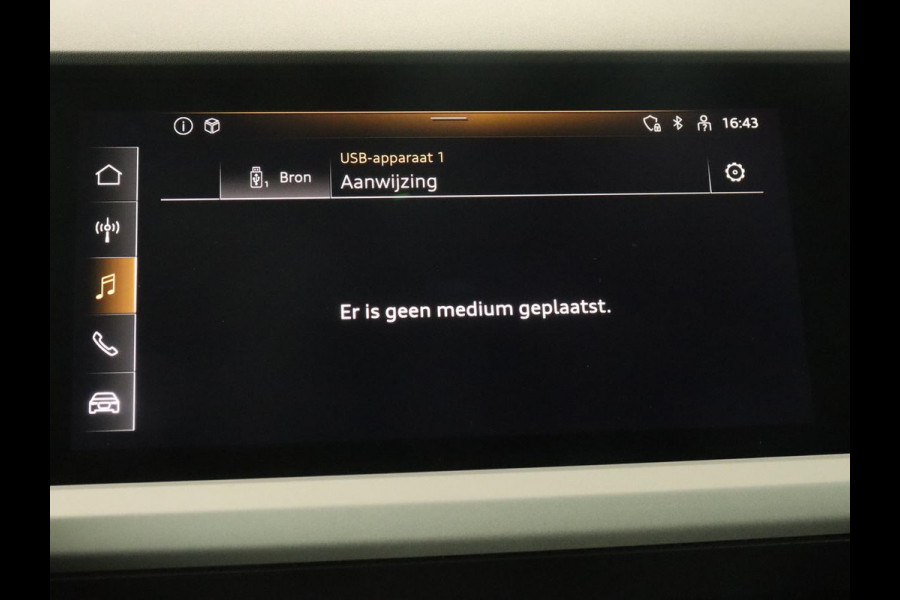 Audi Q4 e-tron 40 Launch edition 77 kWh | Warmtepomp | Stoelverwarming | Adaptive cruise | Keyless | Carplay | 19'' | Camera | Climate control