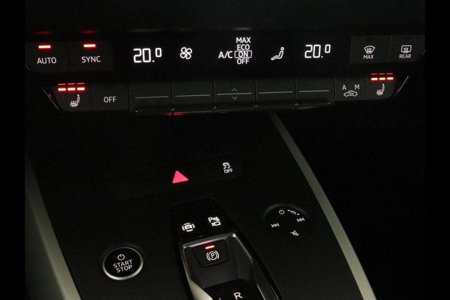 Audi Q4 e-tron 40 Launch edition 77 kWh | Warmtepomp | Stoelverwarming | Adaptive cruise | Keyless | Carplay | 19'' | Camera | Climate control