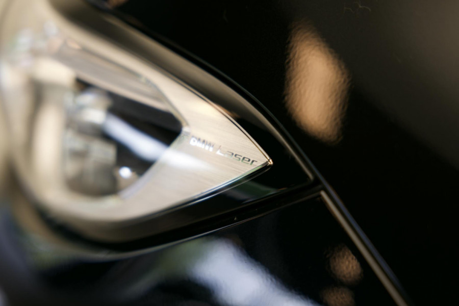 BMW 3 Serie Touring 320e Business Edition Plus |Pano|M-Pakket|Laser|Stuurverwarm.|