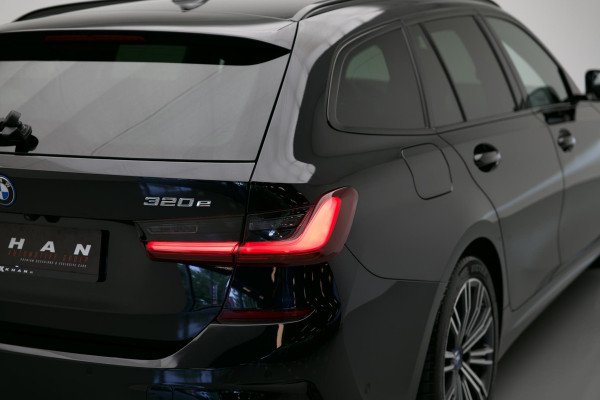 BMW 3 Serie Touring 320e Business Edition Plus |Pano|M-Pakket|Laser|Stuurverwarm.|