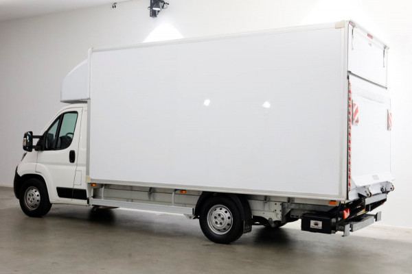 Peugeot Boxer 435 2.0 BlueHDI 165pk E6 Bakwagen met laadklep en zijdeur L445cm 07-2019