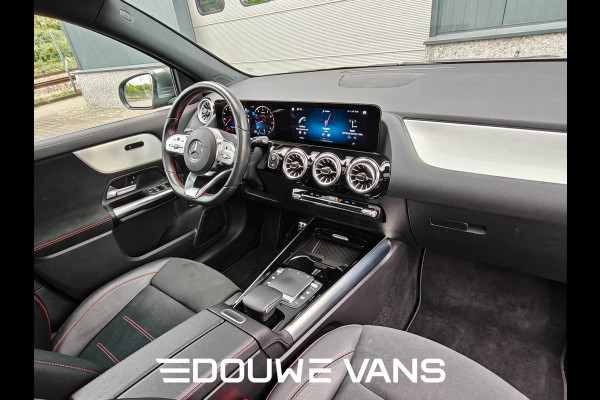 Mercedes-Benz GLA 250 4MATIC Panorama AMG Line DAB Unieke Auto! / officieel Mercedes-Benz garantie t/m 03-05-2026