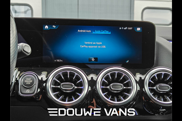 Mercedes-Benz GLA 250 4MATIC Panorama AMG Line DAB Unieke Auto! / officieel Mercedes-Benz garantie t/m 03-05-2026