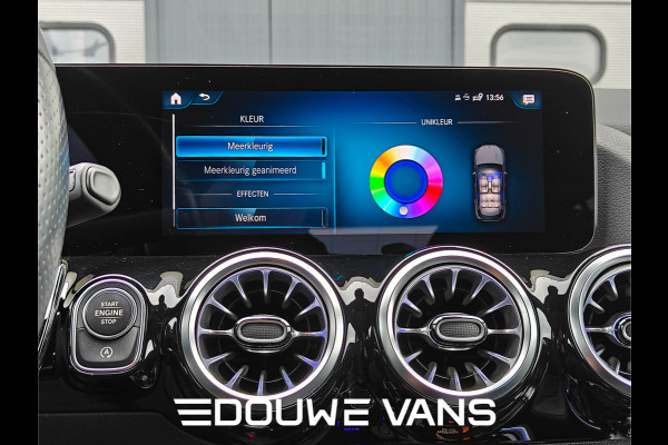 Mercedes-Benz GLA 250 4MATIC Panorama AMG Line DAB Unieke Auto! / officieel Mercedes-Benz garantie t/m 03-05-2026
