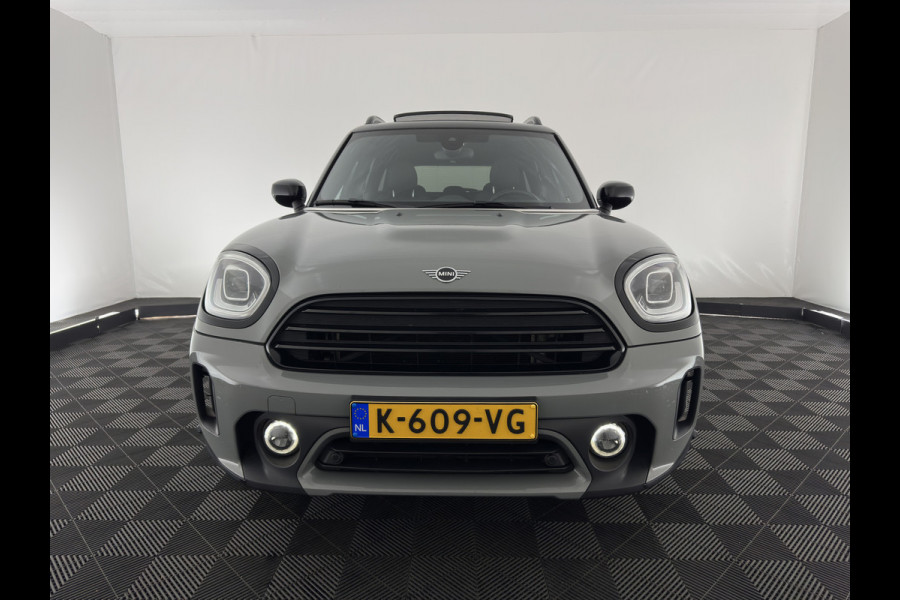 MINI Countryman 1.5 Cooper Boardwalk Edition (INCL-BTW) Aut. *PANO | HEAD-UP | ADAPTIVE-CRUISE | LUXURY-LEATHER | FULL-LED | HARMAN/KARDON | CAMERA | KEYLESS | HEATED-SPORTSEATS | AMBIENT-LIGHT | DAB+ | NAVI-FULLMAP | ECC | PDC | DIGI-C