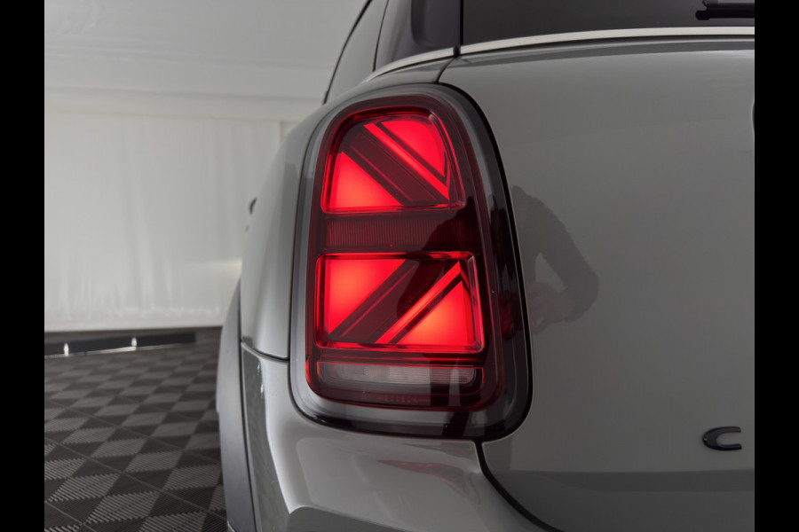 MINI Countryman 1.5 Cooper Boardwalk Edition (INCL-BTW) Aut. *PANO | HEAD-UP | ADAPTIVE-CRUISE | LUXURY-LEATHER | FULL-LED | HARMAN/KARDON | CAMERA | KEYLESS | HEATED-SPORTSEATS | AMBIENT-LIGHT | DAB+ | NAVI-FULLMAP | ECC | PDC | DIGI-C