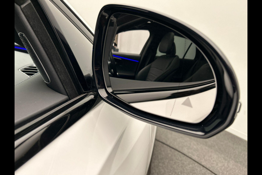 Mercedes-Benz E-Klasse Estate 300 e AMG Line * 3x 3D Display* Pano dak 360 Head up
