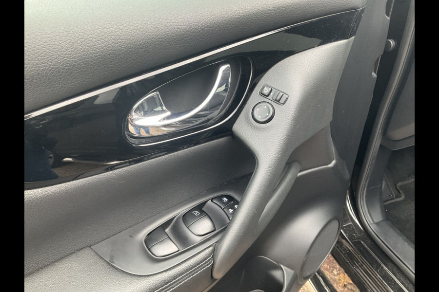 Nissan QASHQAI 1.2 Tekna Navi Cam Bull/Side Bars Trekhaak Uitstraling
