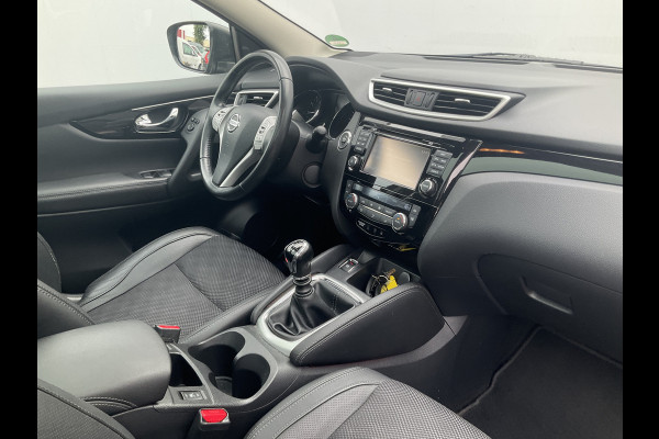 Nissan QASHQAI 1.2 Tekna Navi Cam Bull/Side Bars Trekhaak Uitstraling