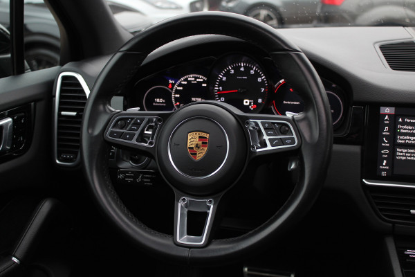 Porsche Cayenne 2.9 S 76.749 km! / Panoramadak / Camera / Luchtvering / 22'' / Nachtzicht / Sportdesign / Memory seats / Stoelventilatie 4x / Stoelverwarming 4x