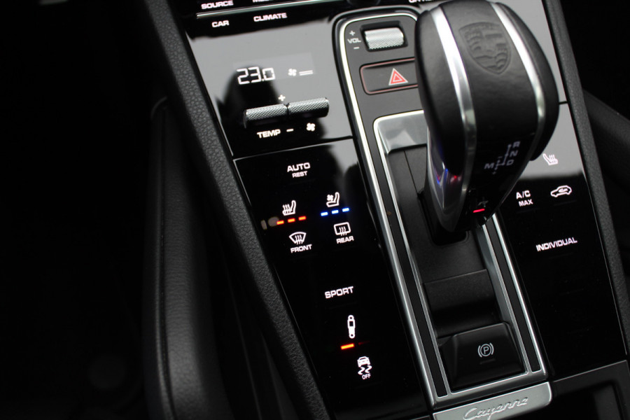 Porsche Cayenne 2.9 S 76.749 km! / Panoramadak / Camera / Luchtvering / 22'' / Nachtzicht / Sportdesign / Memory seats / Stoelventilatie 4x / Stoelverwarming 4x