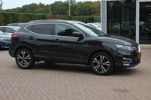 Nissan QASHQAI 1.3 DIG-T N-Connecta / Panoramadak / 360Camera / Navigatie / 17'' / Keyless / DAB / Cruise Control