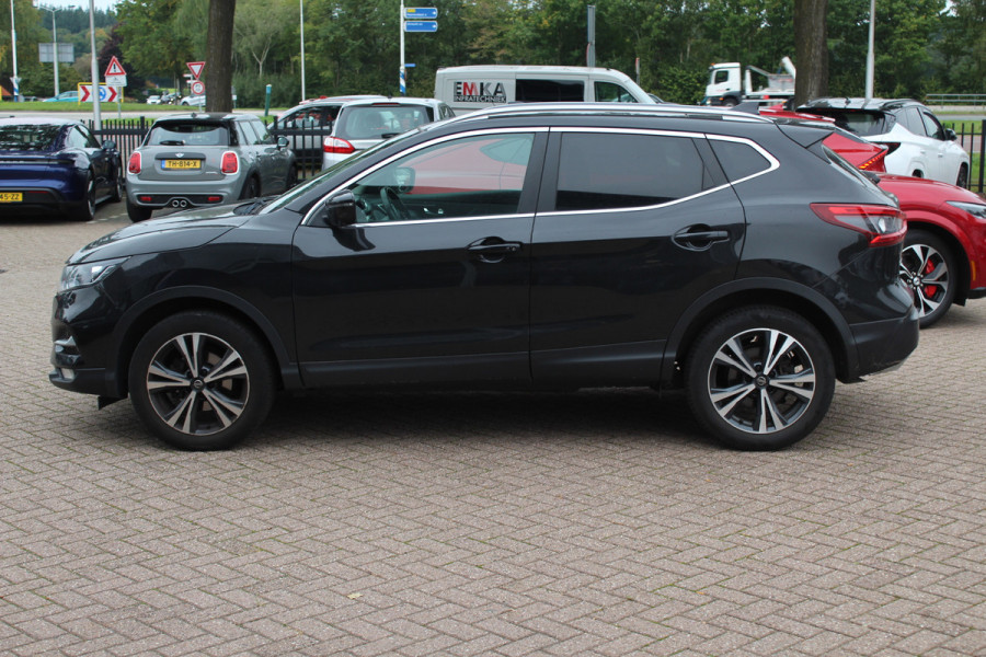 Nissan QASHQAI 1.3 DIG-T N-Connecta / Panoramadak / 360Camera / Navigatie / 17'' / Keyless / DAB / Cruise Control