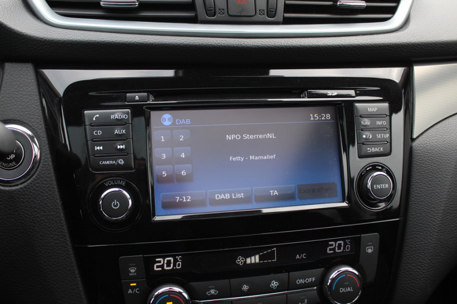 Nissan QASHQAI 1.3 DIG-T N-Connecta / Panoramadak / 360Camera / Navigatie / 17'' / Keyless / DAB / Cruise Control