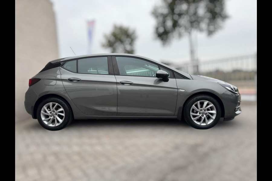 Opel Astra 1.2 Edition TREKHAAK / NL AUTO / CAMERA / CRUISE / CARPLAY / ECC / NAVI / LMV / 110KW