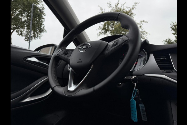 Opel Astra 1.2 Edition TREKHAAK / NL AUTO / CAMERA / CRUISE / CARPLAY / ECC / NAVI / LMV / 110KW