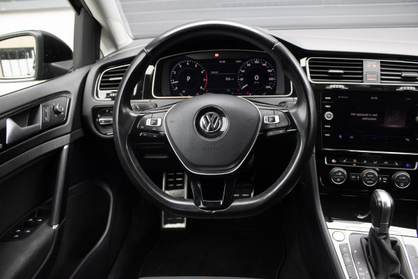 Volkswagen Golf 1.4 TSI Highl Busi | ACC | Camera | Stoel VW | Carplay