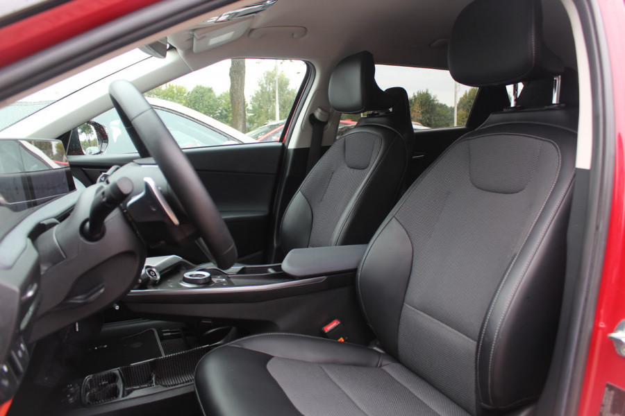 Kia Ev6 Air 58 kWh / SoH 95.9% / Camera / Navigatie / Keyless / 19'' / DAB  / Stuur+Stoelverwarming / Dodehoek / ACC