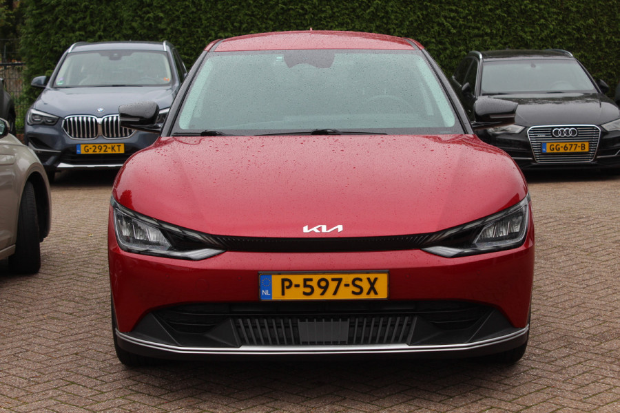 Kia Ev6 Air 58 kWh / SoH 95.9% / Camera / Navigatie / Keyless / 19'' / DAB  / Stuur+Stoelverwarming / Dodehoek / ACC