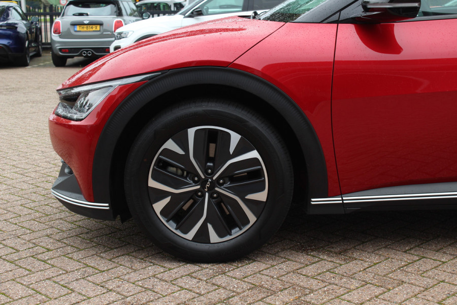 Kia Ev6 Air 58 kWh / SoH 95.9% / Camera / Navigatie / Keyless / 19'' / DAB  / Stuur+Stoelverwarming / Dodehoek / ACC