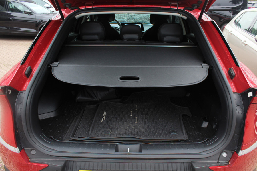 Kia Ev6 Air 58 kWh / SoH 95.9% / Camera / Navigatie / Keyless / 19'' / DAB  / Stuur+Stoelverwarming / Dodehoek / ACC