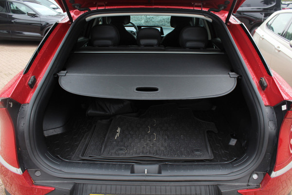 Kia Ev6 Air 58 kWh / SoH 95.9% / Camera / Navigatie / Keyless / 19'' / DAB  / Stuur+Stoelverwarming / Dodehoek / ACC