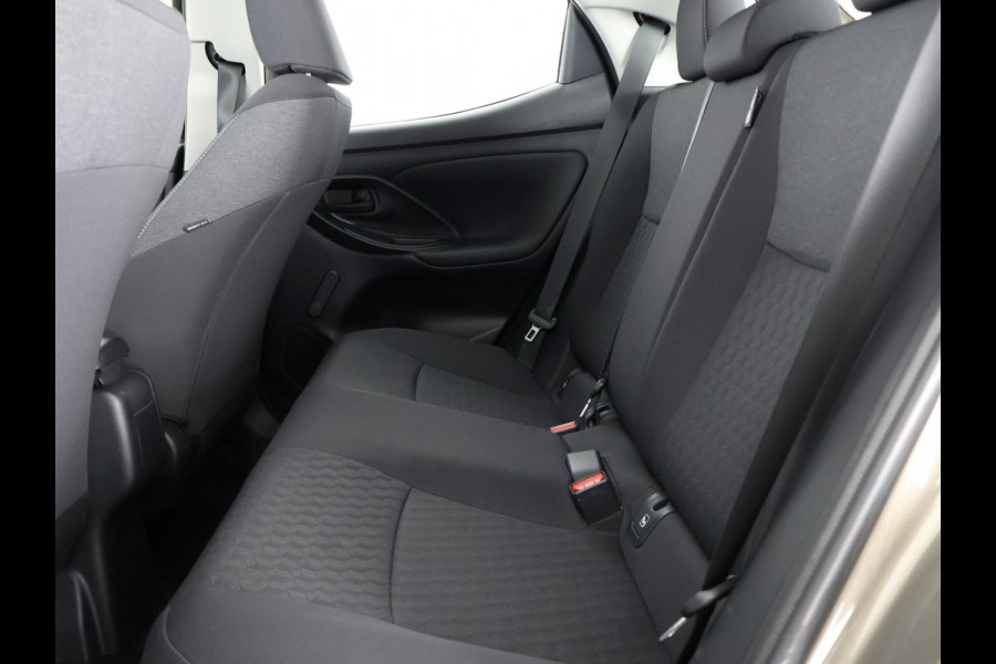 Toyota Yaris 1.5 Hybrid Active | Apple Carplay & AndroidAUTO | Adaptive cruise control | Camera | Garantie tot 1-2032
