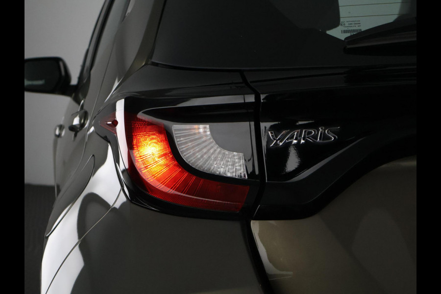 Toyota Yaris 1.5 Hybrid Active | Apple Carplay & AndroidAUTO | Adaptive cruise control | Camera | Garantie tot 1-2032