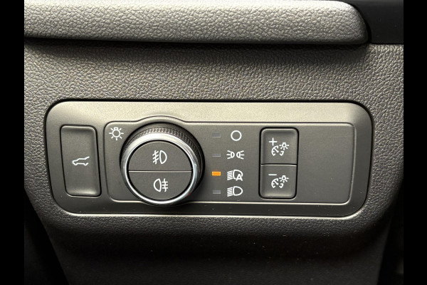 Ford Kuga 2.5 FHEV Active X Zuid |190pk | Driver Assistance Pack | Technology Pack | Winterpack | Panoramadak | All Weather Banden | Geen stekker nodig