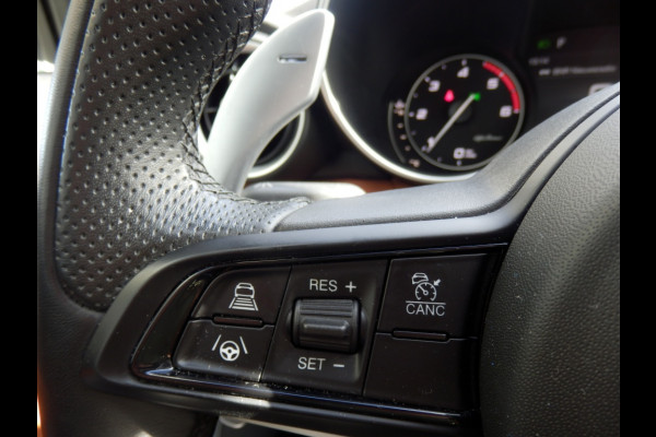 Alfa Romeo Giulia 2.2 Sprint I Automaat I 240 pk* I Schuif/kantel dak I Adp. crui