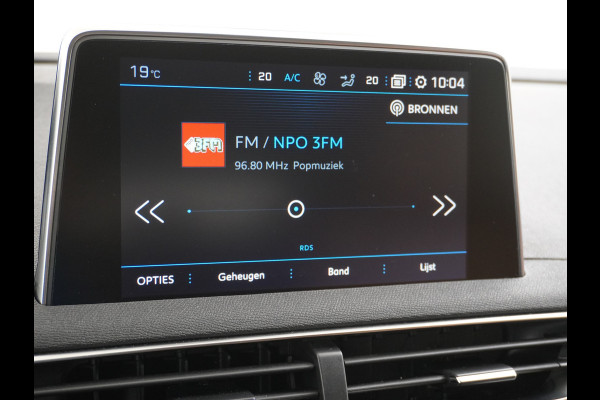 Peugeot 3008 1.2T 131PK Automaat Leder Apple Carplay Android Auto Navi Ecc Cruise Control Pdc Wifi PureTech Led Lmv Privacy Glas Connected Apps 1e Eigenaar Origineel Nederlandse Auto