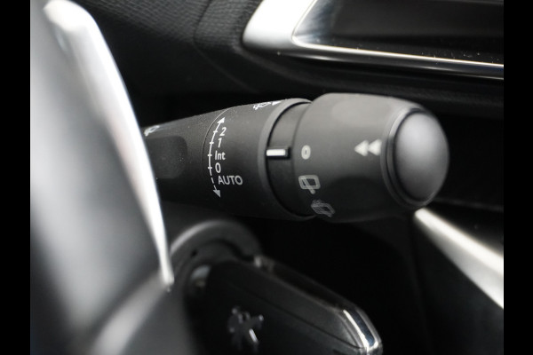 Peugeot 3008 1.2T 131PK Automaat Leder Apple Carplay Android Auto Navi Ecc Cruise Control Pdc Wifi PureTech Led Lmv Privacy Glas Connected Apps 1e Eigenaar Origineel Nederlandse Auto