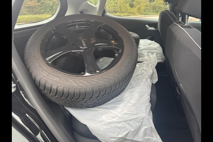 Ford Fiesta 1.1 Trend | Navigatie | Aicro | Lichtmetalen velgen