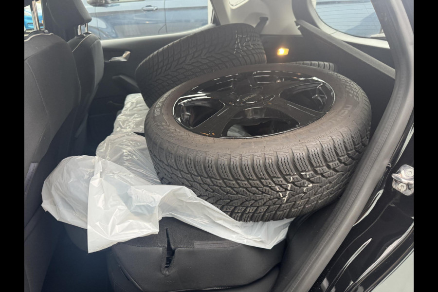 Ford Fiesta 1.1 Trend | Navigatie | Aicro | Lichtmetalen velgen