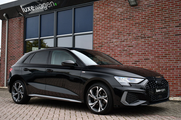 Audi A3 Sportback 40 TFSI e S-Line Pano ACC S-zetels 18inch