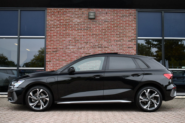 Audi A3 Sportback 40 TFSI e S-Line Pano ACC S-zetels 18inch
