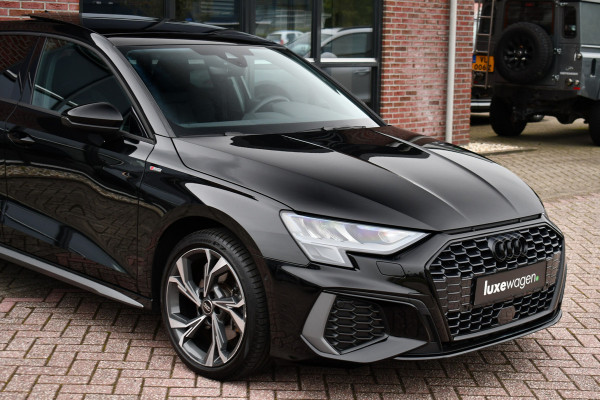 Audi A3 Sportback 40 TFSI e S-Line Pano ACC S-zetels 18inch