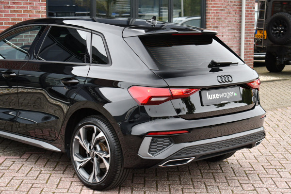 Audi A3 Sportback 40 TFSI e S-Line Pano ACC S-zetels 18inch