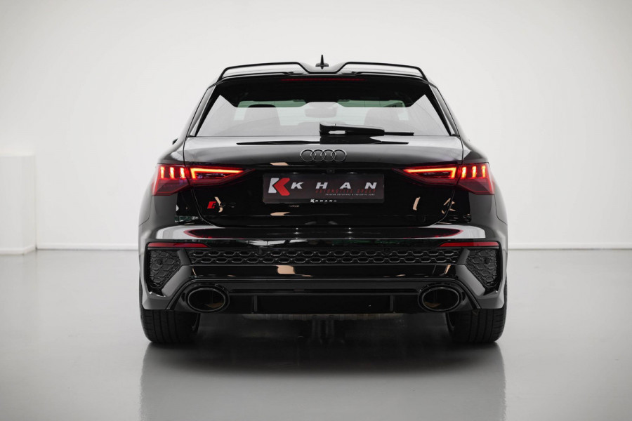 Audi RS3 Sportback 2.5 TFSI quattro |Keramisch|Pano|360|Carbon|HUD|B&O|Memory|