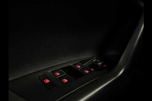 Volkswagen Polo 1.0 TSI Highline United | Carplay | Camera |