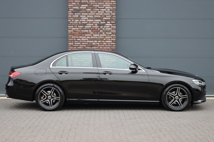 Mercedes-Benz E-Klasse 220 d Avantgarde | Distronic+ | Trekhaak | Camera | Rijassistentiepakket | High Perf. LED | Sfeerverlichting | Stoelverwarming |