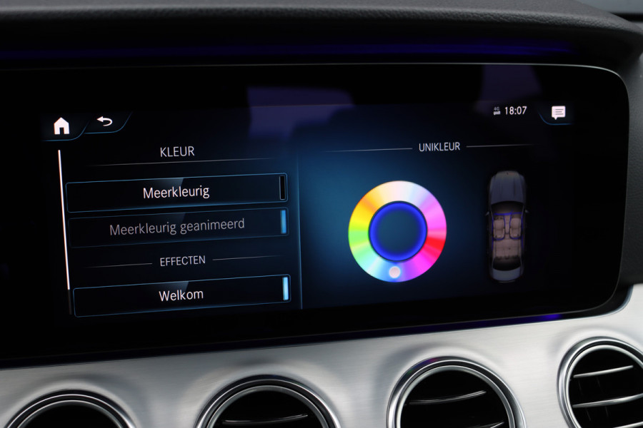 Mercedes-Benz E-Klasse 220 d Avantgarde | Distronic+ | Trekhaak | Camera | Rijassistentiepakket | High Perf. LED | Sfeerverlichting | Stoelverwarming |