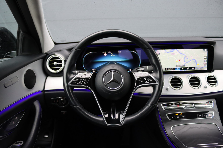 Mercedes-Benz E-Klasse 220 d Avantgarde | Distronic+ | Trekhaak | Camera | Rijassistentiepakket | High Perf. LED | Sfeerverlichting | Stoelverwarming |
