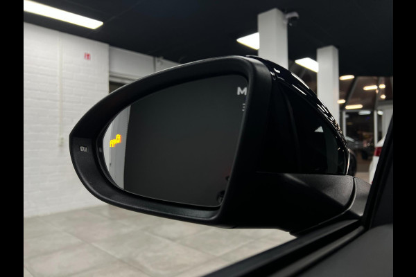 Volkswagen Golf 1.5 TSI Highline IQ | Lane | Camera | ACC |